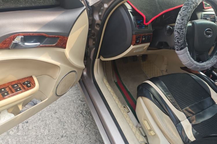 Used GAC Trumpchi GA5 2012 1.8L Manual Elite Model Driver Seat