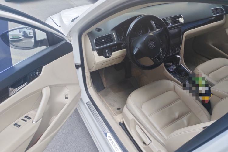 Used Volkswagen Passat 2013 1.8TSI DSG Prestige Edition Driver Seat