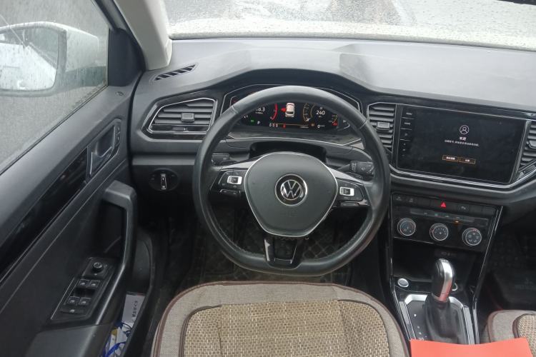 Used Volkswagen T-ROC 2022 280TSI DSG Two-Wheel Drive Comfort PLUS