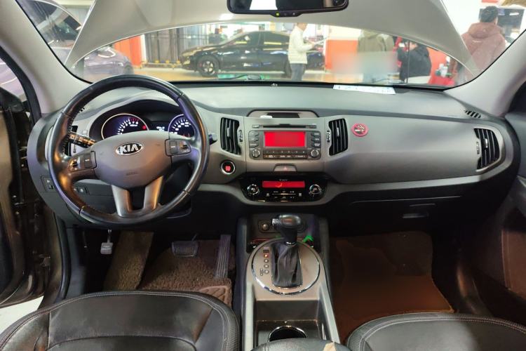 Used Kia Sportage R 2015 2.0L Automatic Two-Wheel Drive DLX Model
