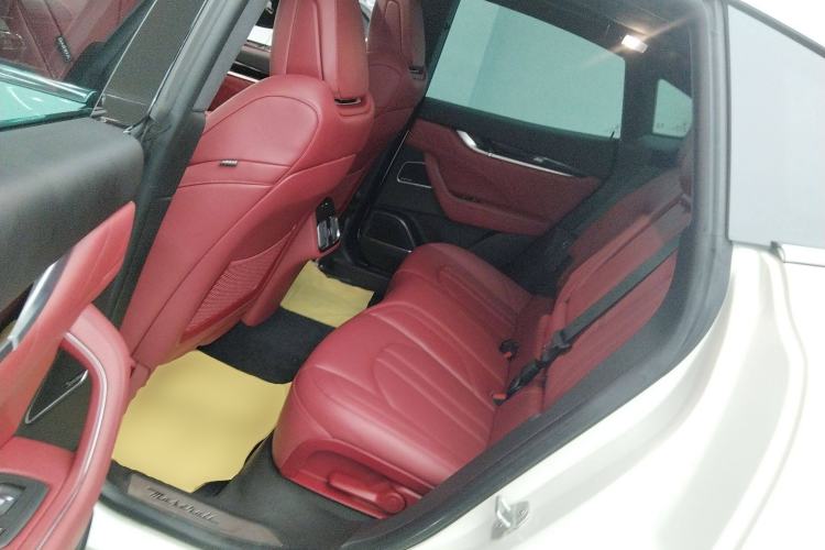 Used Maserati Levante 2022 3.0T Modena Left Rear Seat