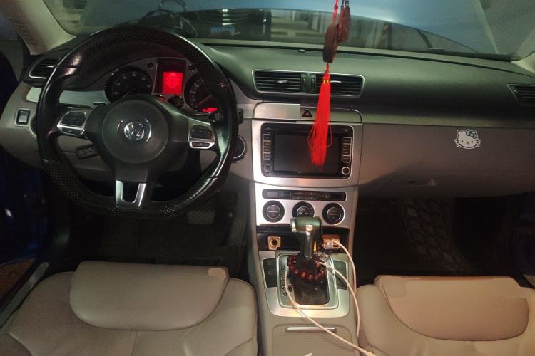 Used Volkswagen Magotan 2011 1.8TSI DSG Comfort Model
