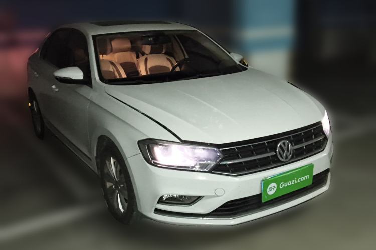 Used Volkswagen Bora 2018 1.5L Automatic Comfort Model Front Right 45 Deg