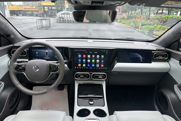 Used Leapmotor C01 2022 Four-Wheel Drive Dual-Motor High-Performance Version
