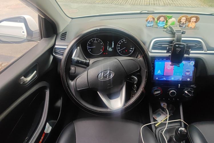 Used Hyundai Verna (older generation) 2020 1.4L Manual GL Refreshed Edition
