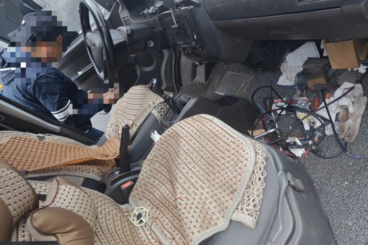 Used Wuling Rongguang 2021 1.5L Extended Standard Version with Air Conditioning – L3C