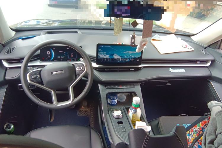 Used Haval H6 2022 3rd Generation 1.5T Automatic Two-Wheel Drive Max Center Console