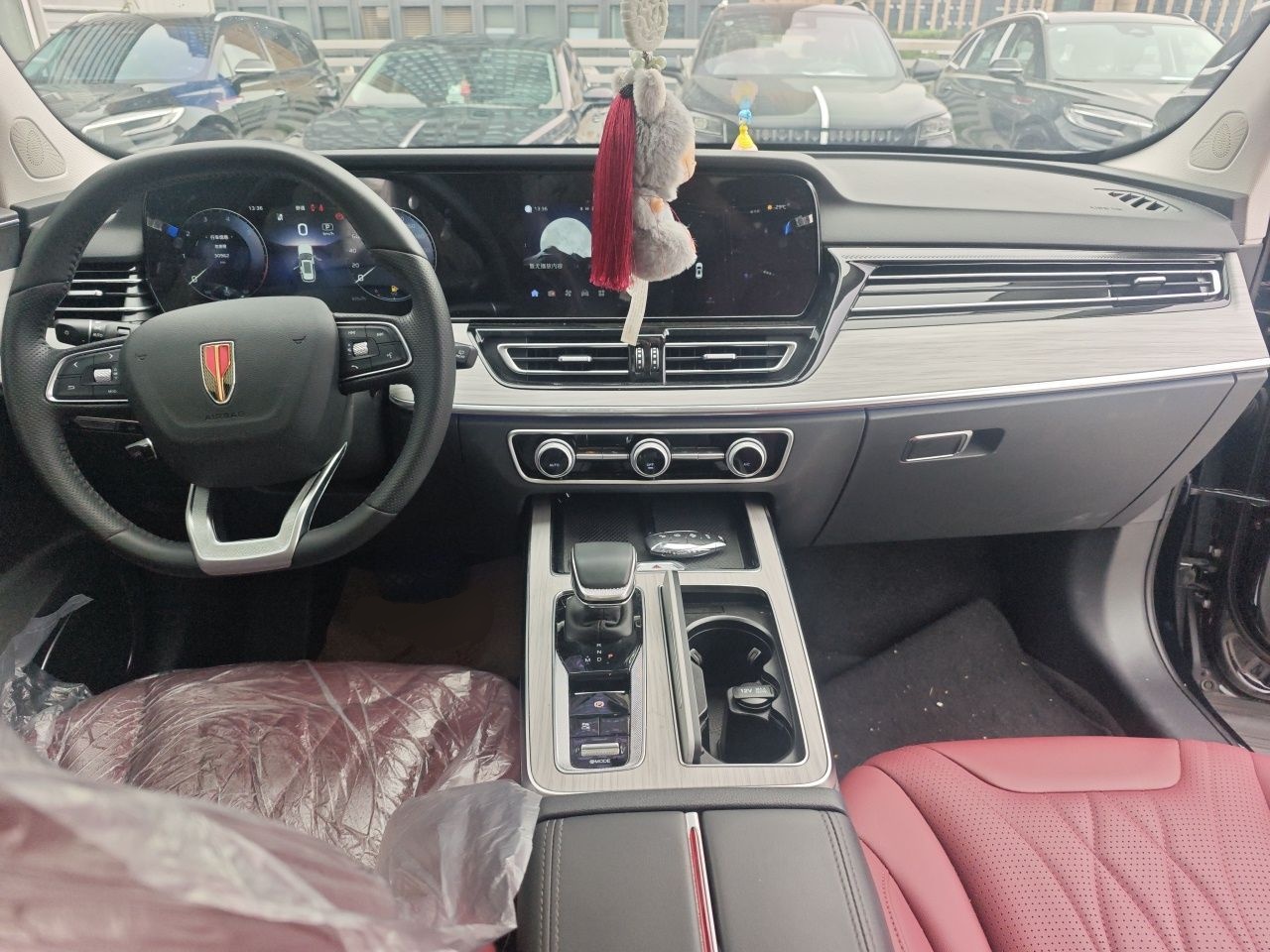 Hongqi HS5 2025 2.0T Two-Wheel Drive Flagship Pro Edition - Chinese Trim Xiang — снимка 6