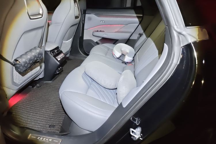 Used Zeekr 001 2025 YOU Edition 100 kWh All-Wheel Drive
