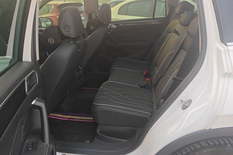 Used Volkswagen Tiguan L 2024 300TSI Automatic Two-Wheel Drive Smart Edition