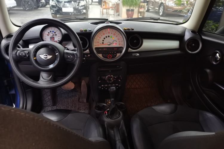 Used MINI MINI 2012 1.6L COOPER Baker Street
