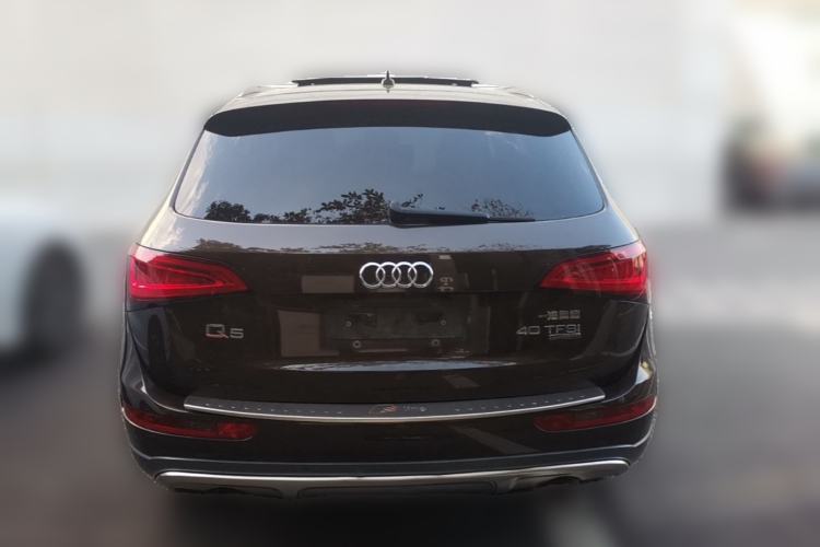 Used Audi Q5 2017 Plus 40 TFSI Comfort Model