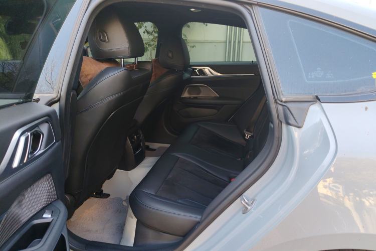 Used BMW i4 2022 eDrive40
