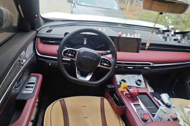 Used JETOUR X70 PRO 2023 1.6T DCT Enjoy MAX 7-Seater
