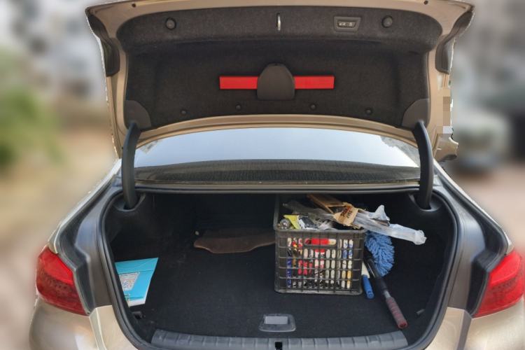 Used BMW 5 Series New Energy 2020 Mileage Upgrade Version 530Le Luxury Package
