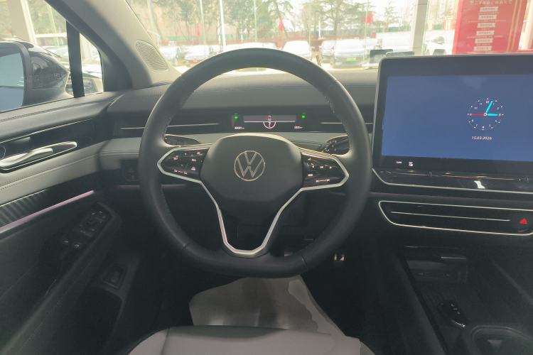Used Volkswagen ID.7 VIZZION 2024 AIR model Steering Wheel