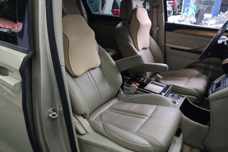 Used Buick GL8 2017 ES 28T Comfort Model China V Standard