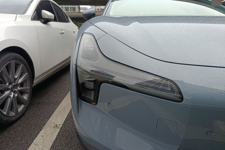 Used XPeng MONA M03 2025 620 Ultra-Long Range Plus Right Front Headlight