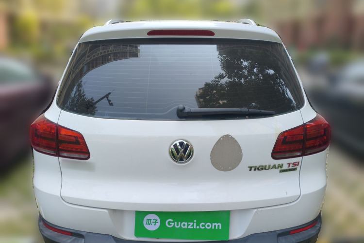 Used Volkswagen Tiguan 2015 2.0 TSI Automatic All-Wheel Drive Luxury Edition Rear