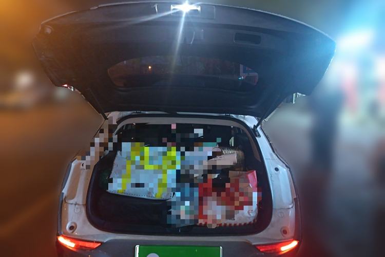 Used Buick Velite 6 2020 Plug-in Hybrid Connected Fashion Model Trunk