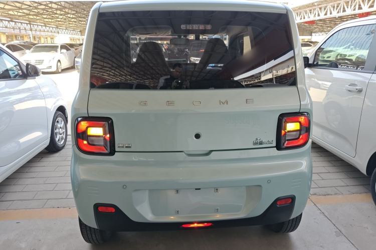 Used Geely Galaxy Panda 2023 Panda Mini 200km Endurance Bear