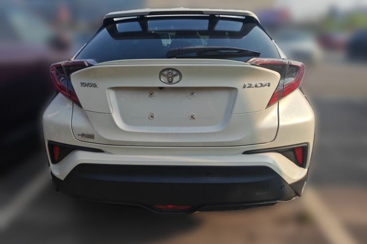 Used Toyota IZOA 2020 2.0L Yichi Version Rear