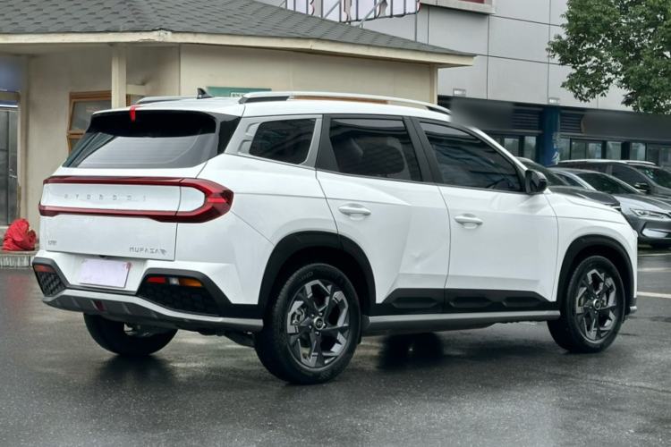 Used Hyundai ix35 2023 Musso 2.0L Deluxe Edition DLX
