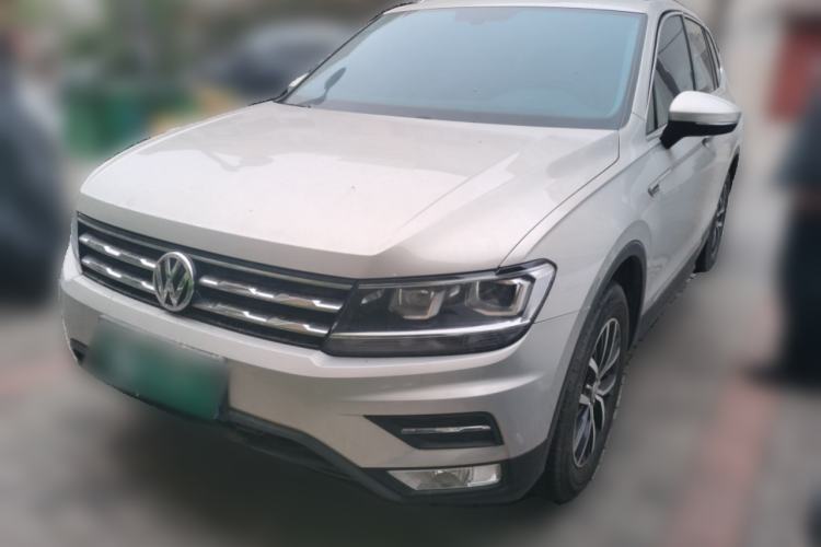 Used Volkswagen Tiguan L 2017 330TSI Automatic Two-Wheel Drive Luxury Edition