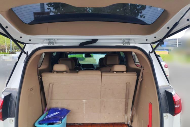 Used Buick GL8 2020 ES Land Cruiser 653T Luxury Edition Trunk