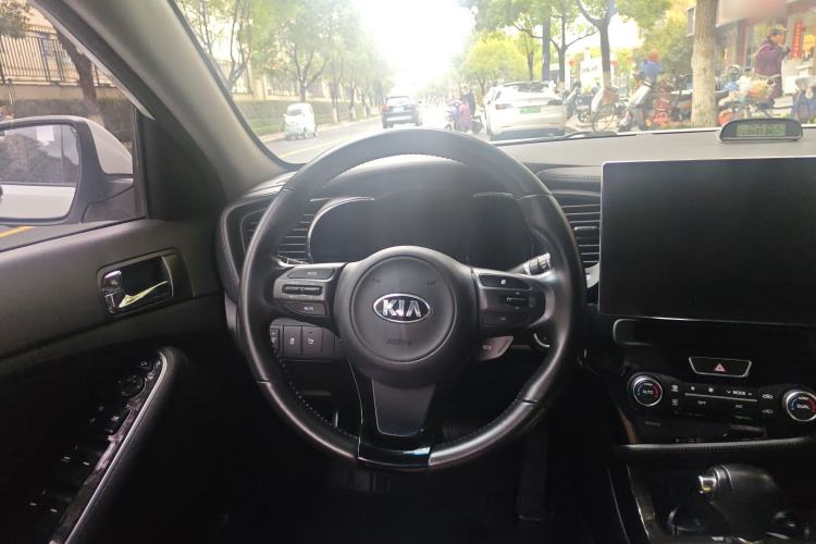 Used Kia K5 2015 2.0L Automatic LUX