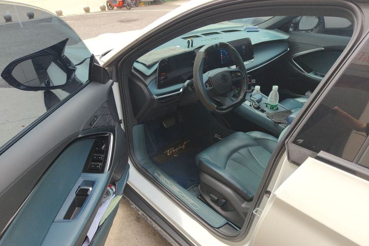 Used MG 7 2023 1.5T DCT Luxurious Supreme Edition