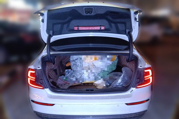 Used Volvo S60 2025 B4 Zhiyuan Luxury Edition
