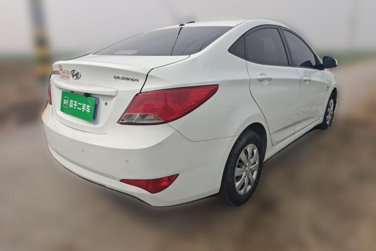 Used Hyundai Verna (older generation) 2014 1.4L Manual Smart GLS Trim
