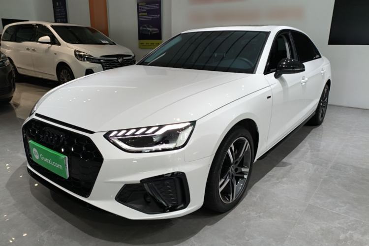 Used Audi A4L 2022 40 TFSI Luxury Dynamic Model