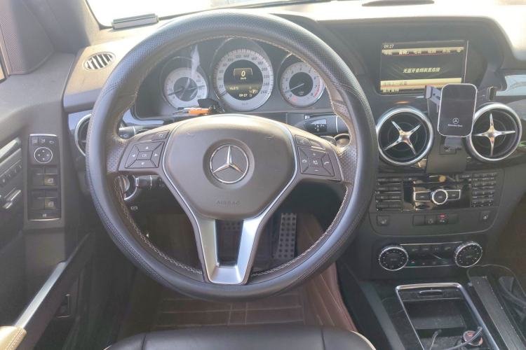 Used Mercedes-Benz GLK-Class 2013 Facelift GLK 300 4MATIC Luxury Edition
