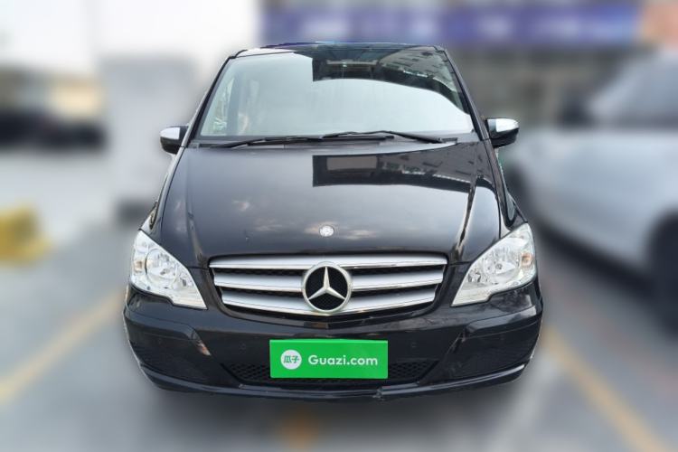 Used Mercedes-Benz Viano 2013 3.0L Comfort Edition Front