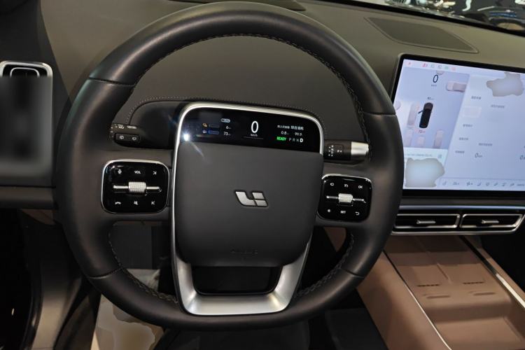 Used Li Auto L8 2025 Ultra Smart Refreshed Edition
