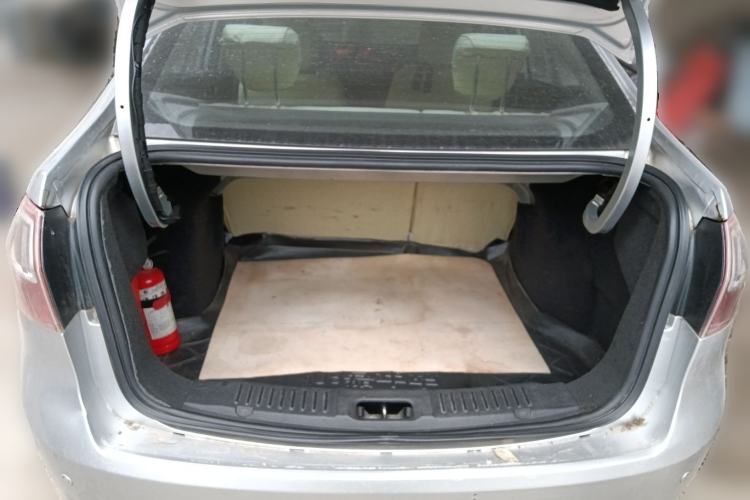 Used Ford Fiesta 2011 Sedan 1.5L Manual Fashion Edition