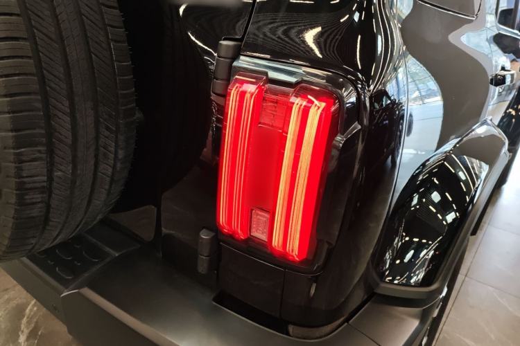 Used Tank 300 2021 City Edition 2.0T—Truly Stylish
