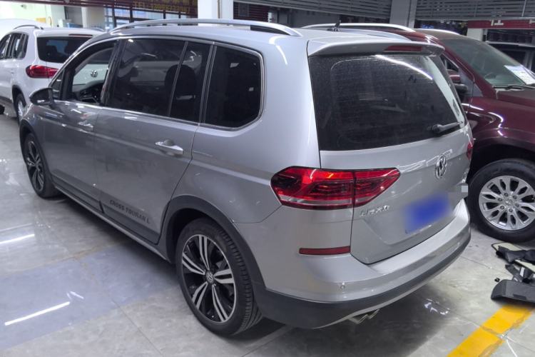 Used Volkswagen Touran 2018 Volkswagen Touran L 280TSI DSG Boundary Edition 7 Seats China VI Standard Exterior 6