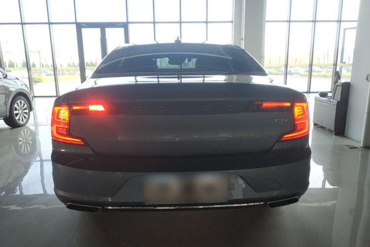Used Volvo S90 2019 T4 Zhiyi Edition Rear