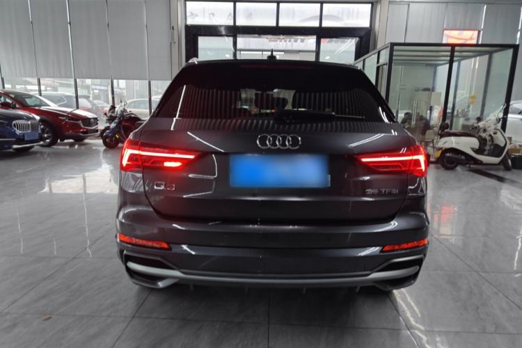 Used Audi Q3 2023 35 TFSI Fashion Dynamic Model (1.5T)
