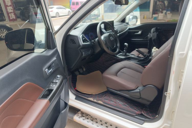 Used Great Wall Wingle 7 2019 2.0T Diesel Two-Wheel Drive Value Edition China VI Standard Big Double Cab GW4D20M Driver Seat