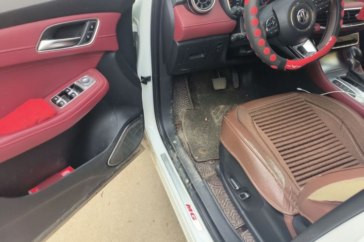 Used MG HS 2019 20T Automatic Two-Wheel Drive Trophy Super Sport Version China VI Standard
