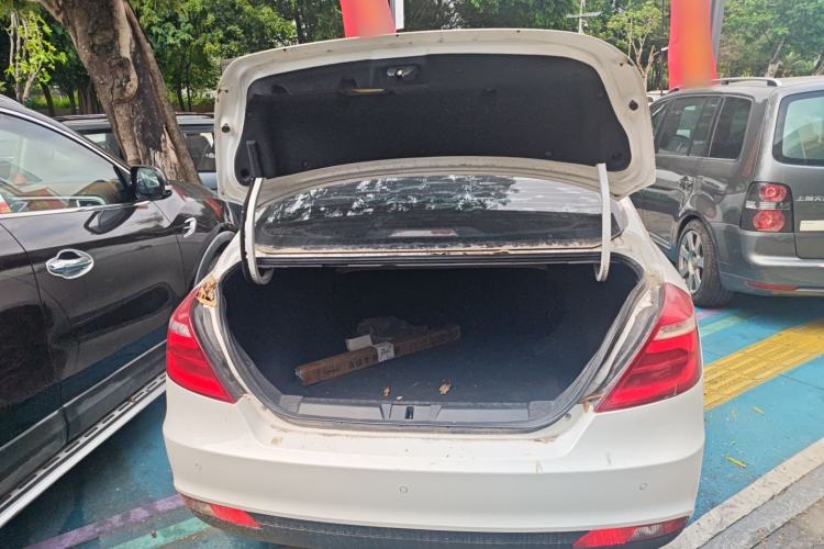 Used Geely Auto Emgrand 2017 Sedan Million Edition 1.5L Manual - Upward Version Trunk