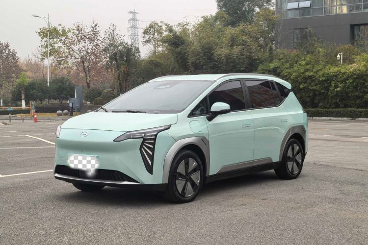 Used AION Y 2023 Younger