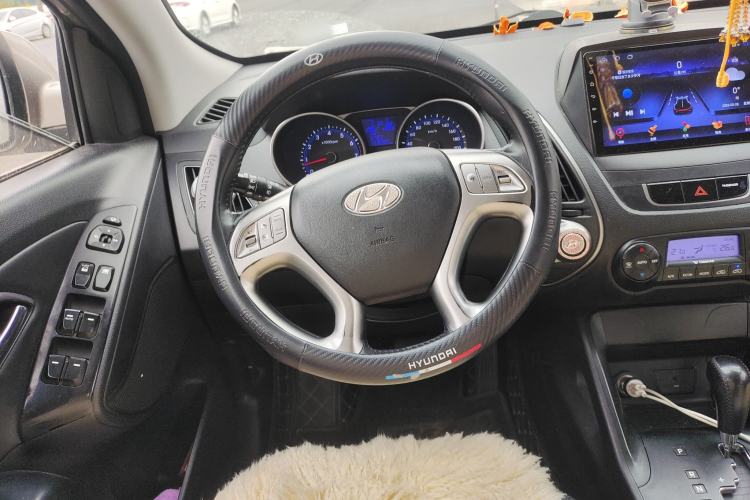 Used Hyundai ix35 2010 2.0L Automatic Two-Wheel Drive Elite Edition GLS