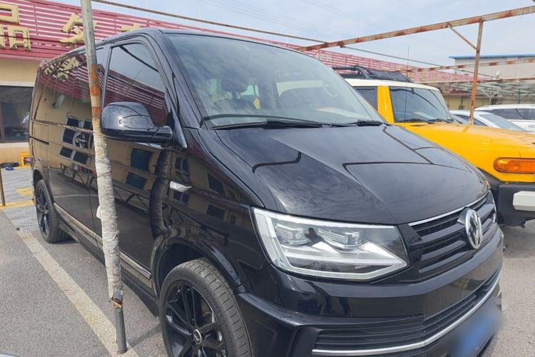 Used Volkswagen Multivan 2017 2.0 TSI 4x4 Prestige Edition 7-Seater
