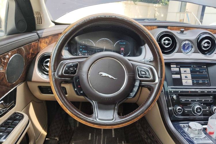 Used Jaguar XJ 2012 XJL 3.0 Panoramic Business Edition