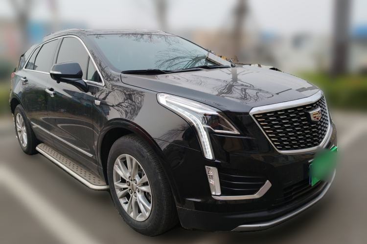 Used Cadillac XT5 2022 2.0T Two-Wheel Drive Luxury Version Front Right 45 Deg